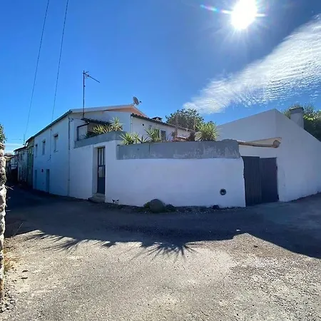 Apartment A Casa Da Bicicleta Lousa (Central Portugal)